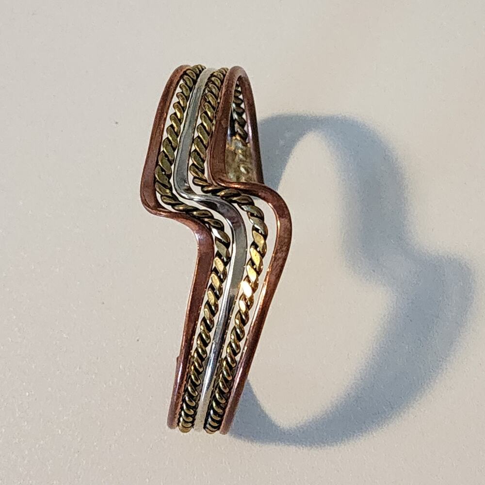 Vintage Taxco Tri Metal Wavy Cuff Bracelet Brass Silver Copper - Picture 4 of 8